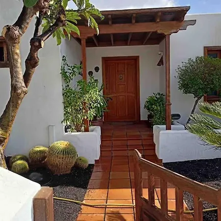 Heated Pool-villa Pepe-playa Del Cable Villa *